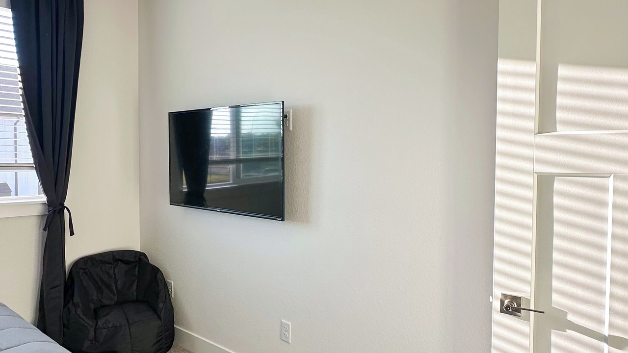 Photo of Bedroom in Greeley