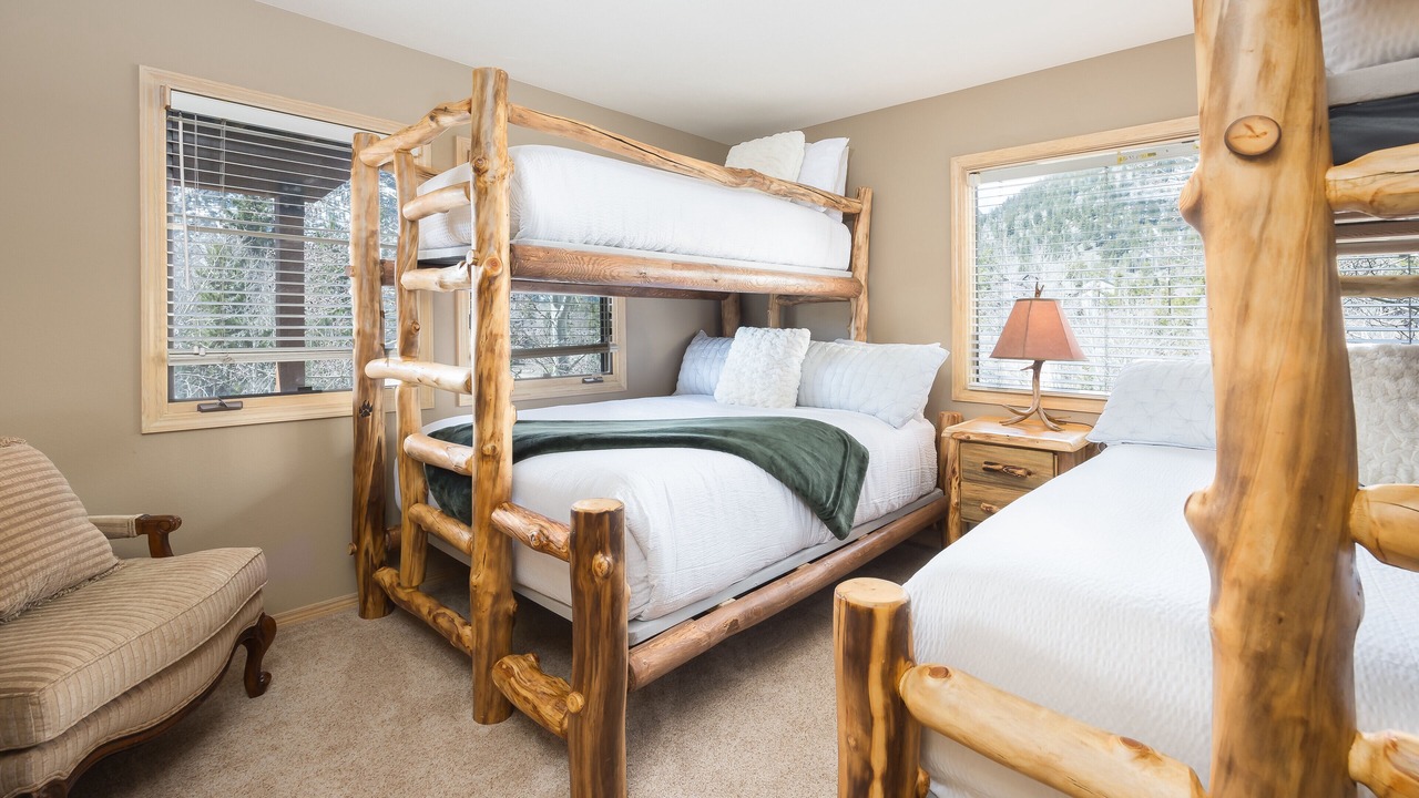 Photo of Bedroom in The Reserve