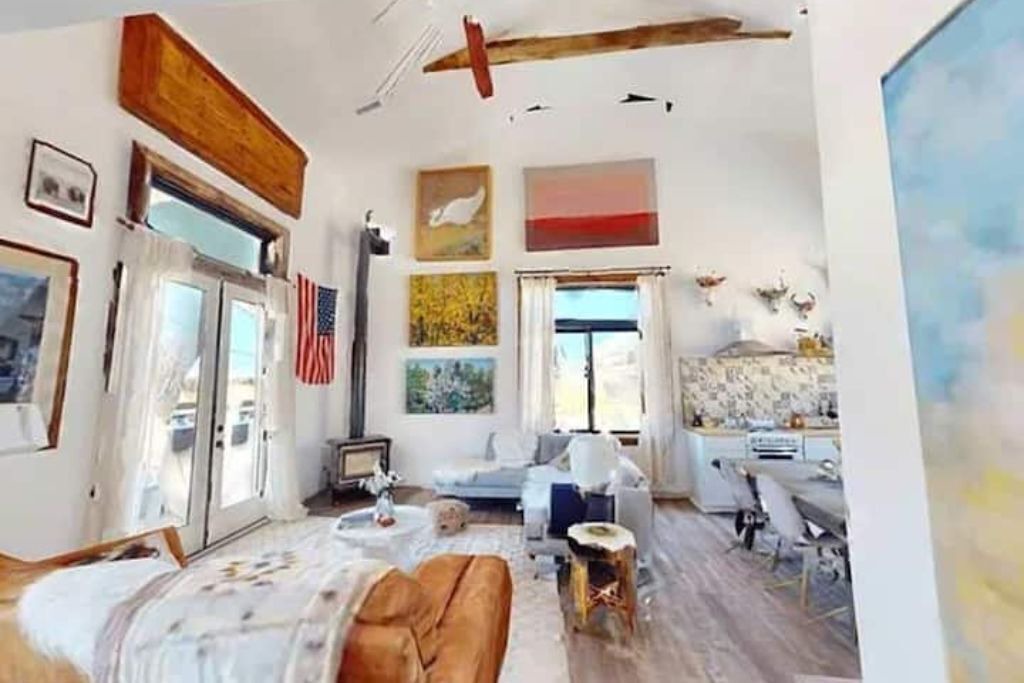 Photo of Livingroom in Cimarron
