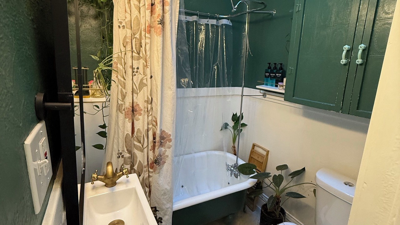 Photo of Bathroom in Washington Park West