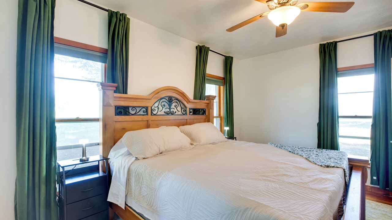 Photo of Bedroom in Lazear