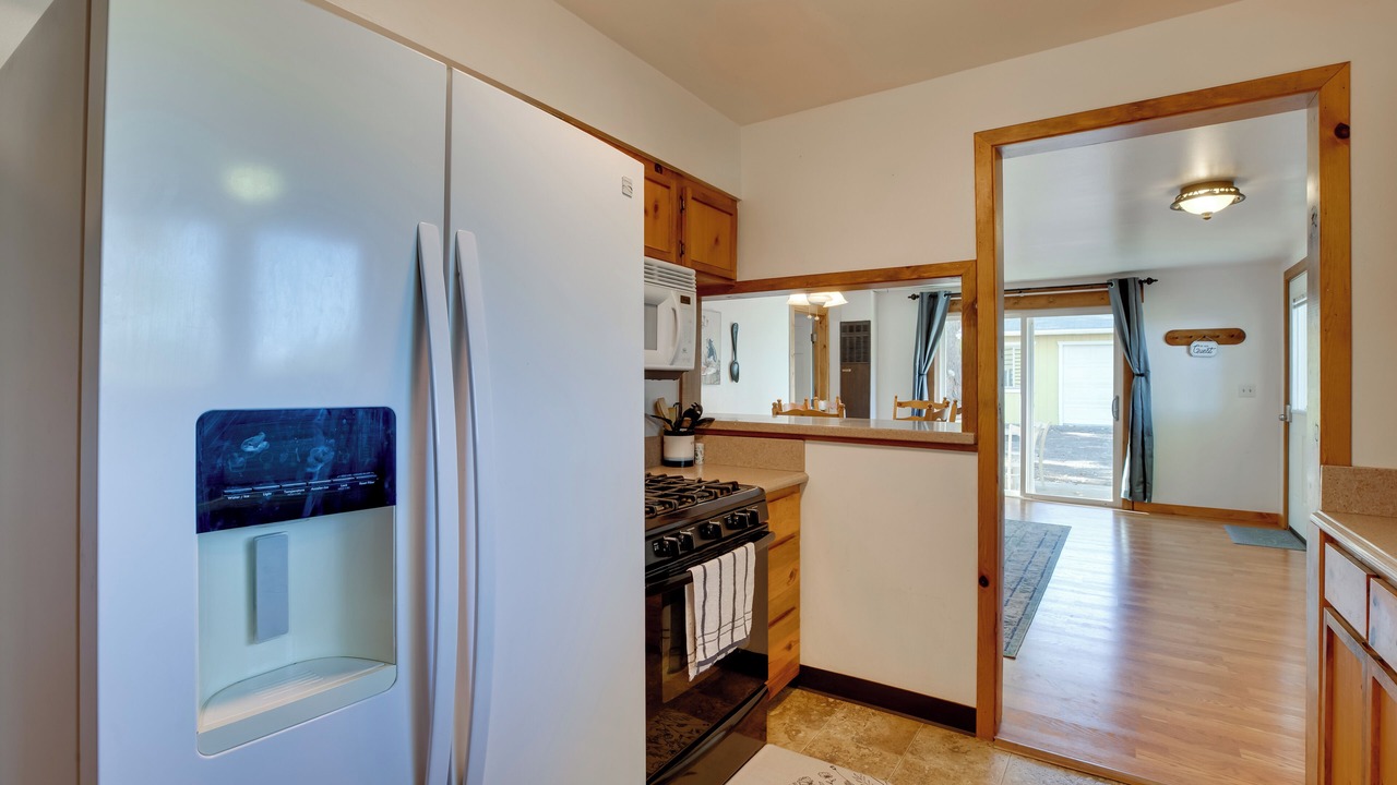 Photo of Kitchen in Lazear