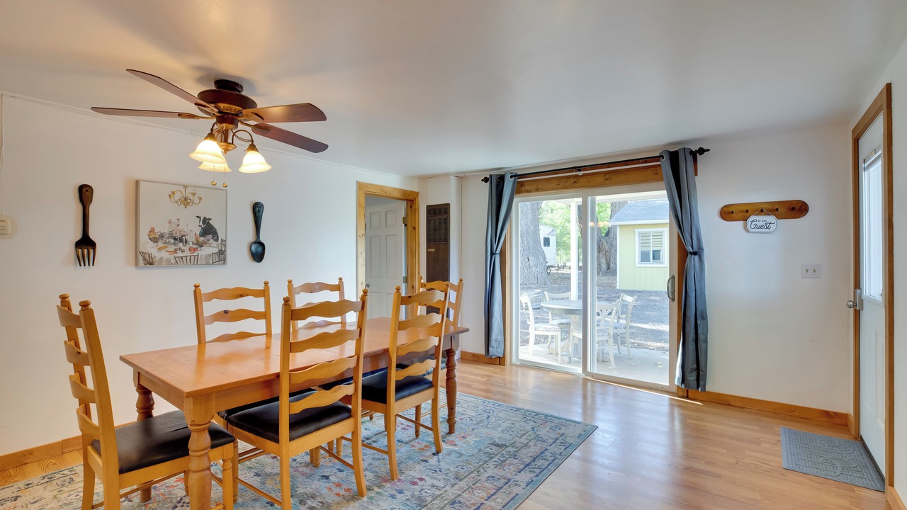 Photo of Bedroom in Lazear