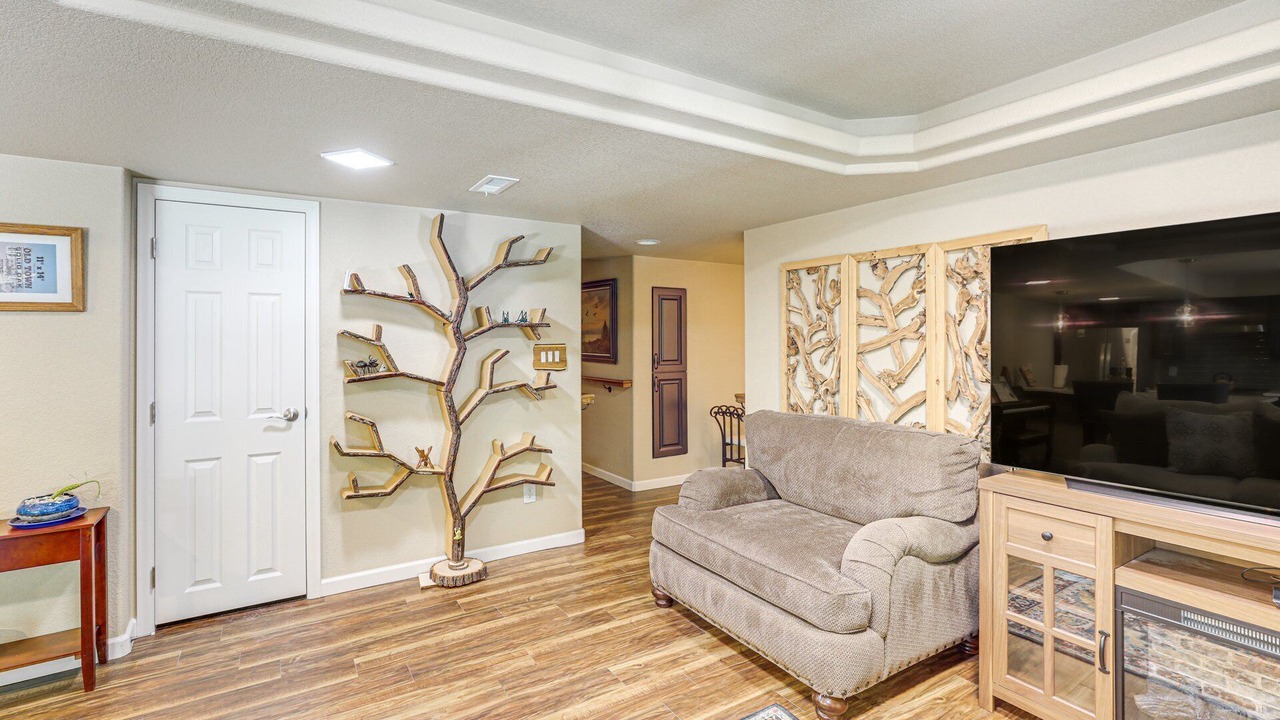 Photo of Livingroom in Aurora