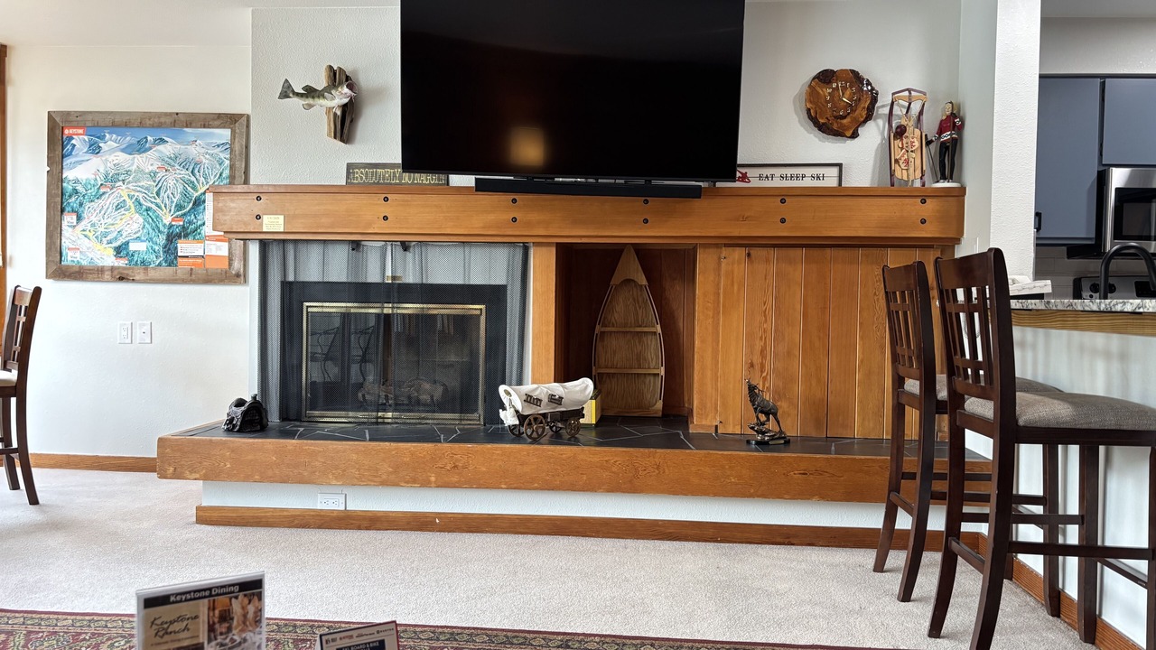 Photo of Bedroom in Lakeside Village