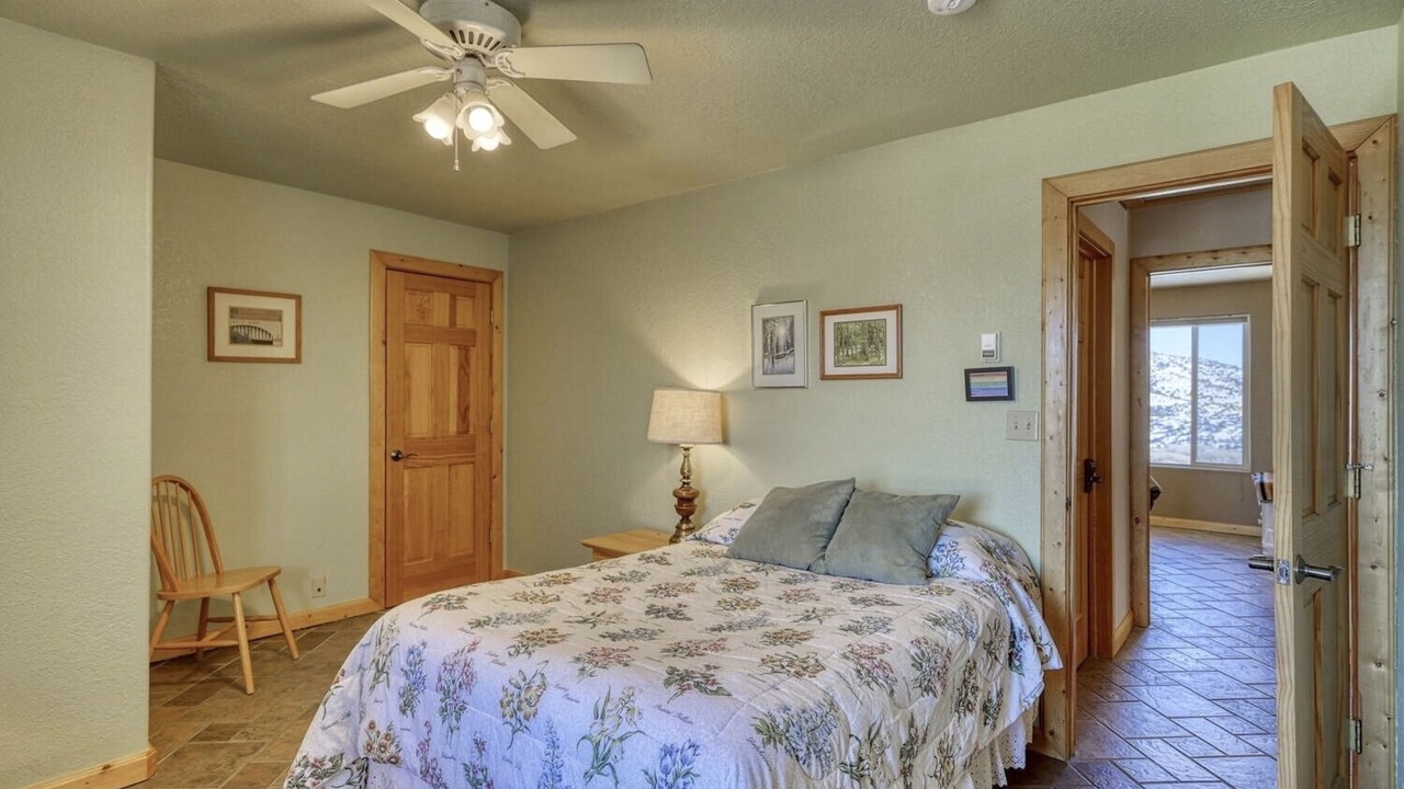 Photo of Bedroom in Del Norte