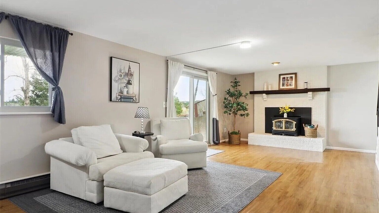 Photo of Livingroom in The Pinery