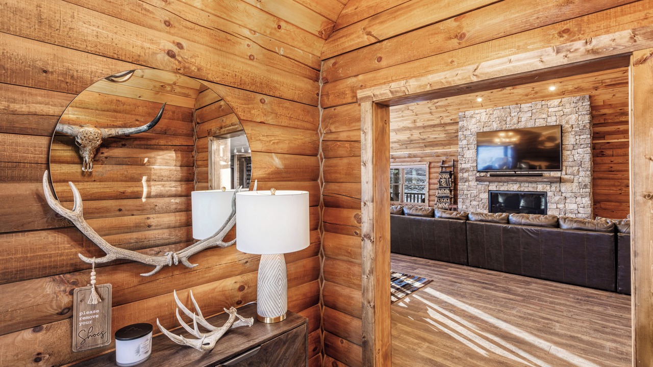 Photo of Livingroom in Twin Lakes