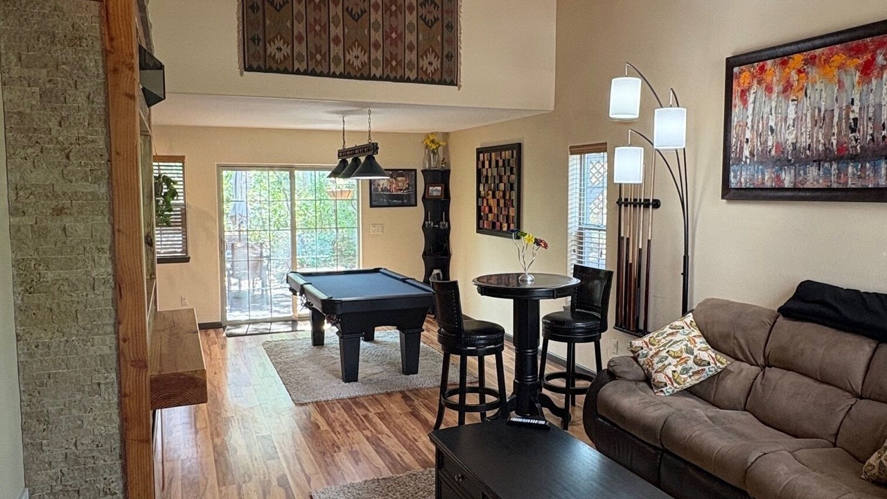 Photo of Livingroom in Durango West