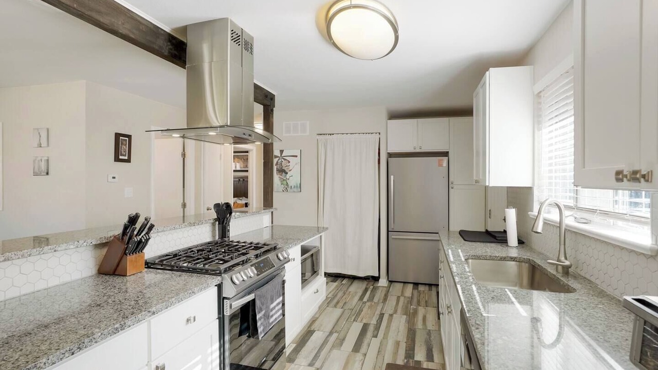 Photo of Kitchen in Athmar Park