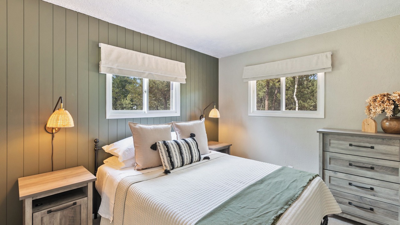 Photo of Bedroom in Rainbow Valley