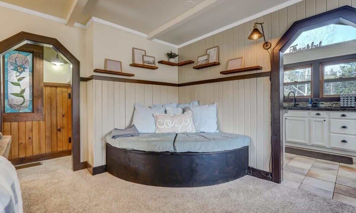 Photo of Bedroom in Cascade-Chipita Park