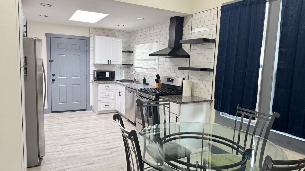 Photo of Kitchen in Barnum West