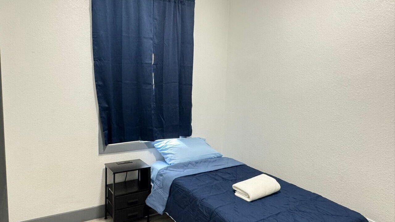 Photo of Bedroom in Barnum West