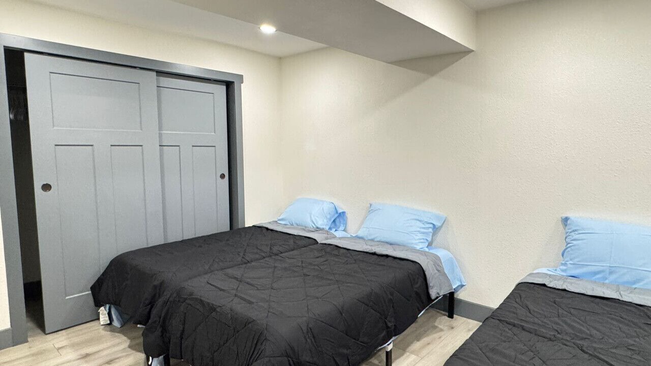 Photo of Bedroom in Barnum West