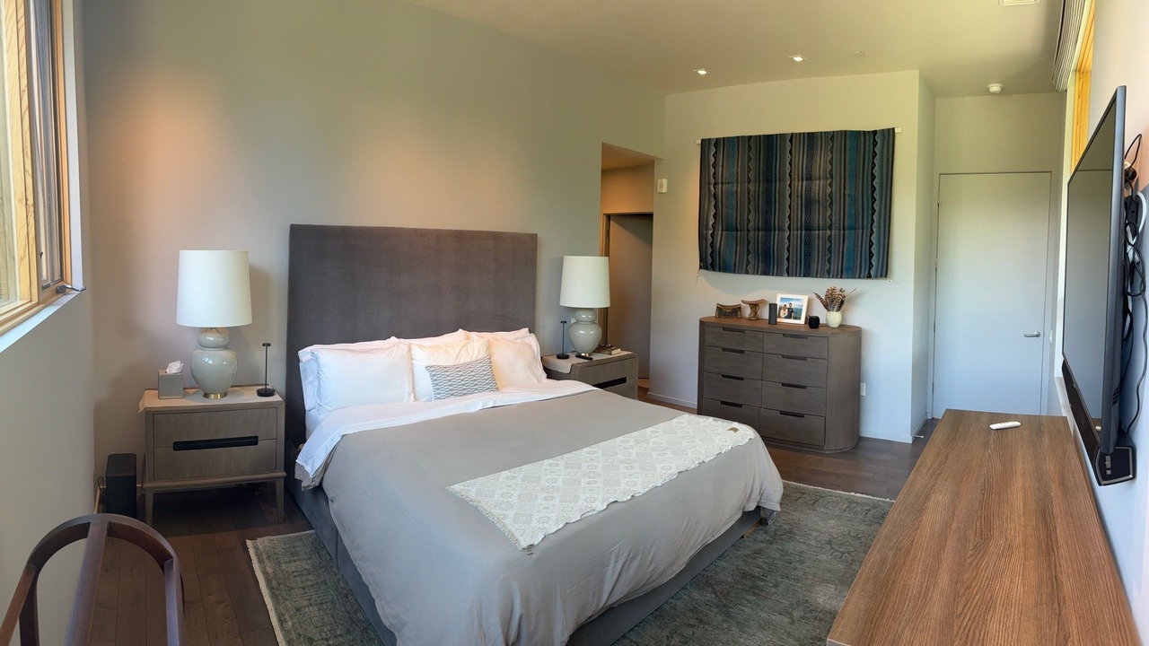 Photo of Bedroom in Basalt