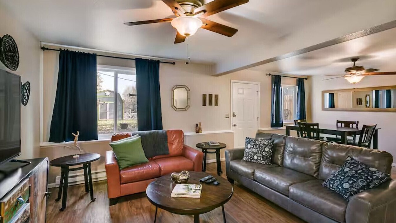 Photo of Livingroom in Old Town West