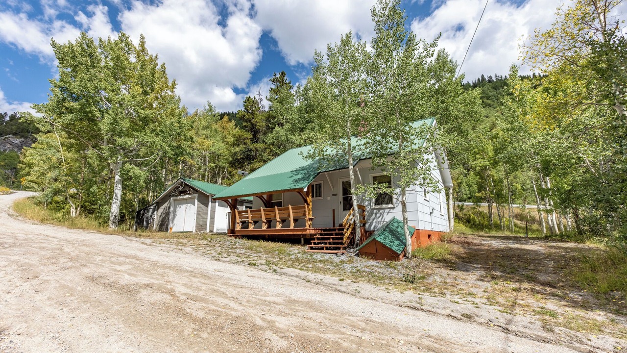 Photo of Outdoor in Garfield