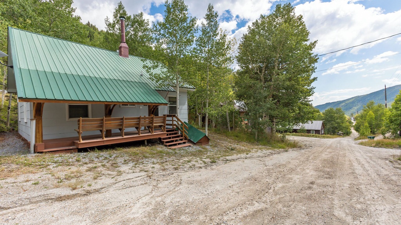 Photo of Outdoor in Garfield