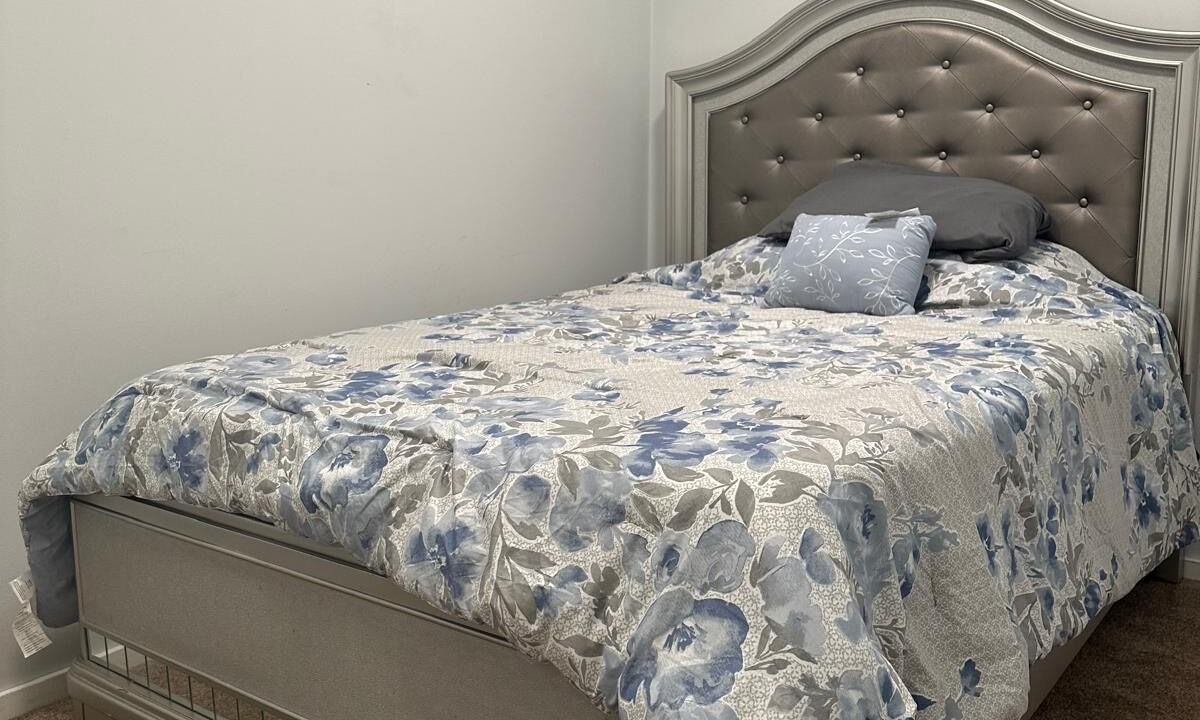 Photo of Bedroom in Northglenn
