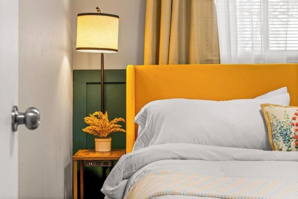 Photo of Bedroom in Lamar Heights Area
