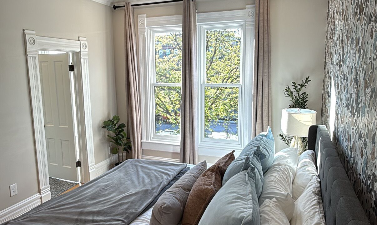 Photo of Bedroom in Five Points