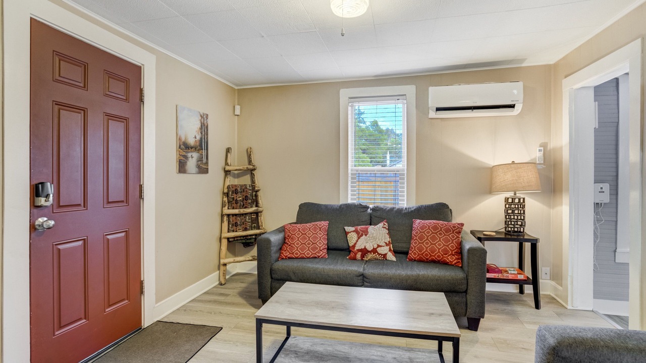 Photo of Livingroom in Downtown Colorado Springs