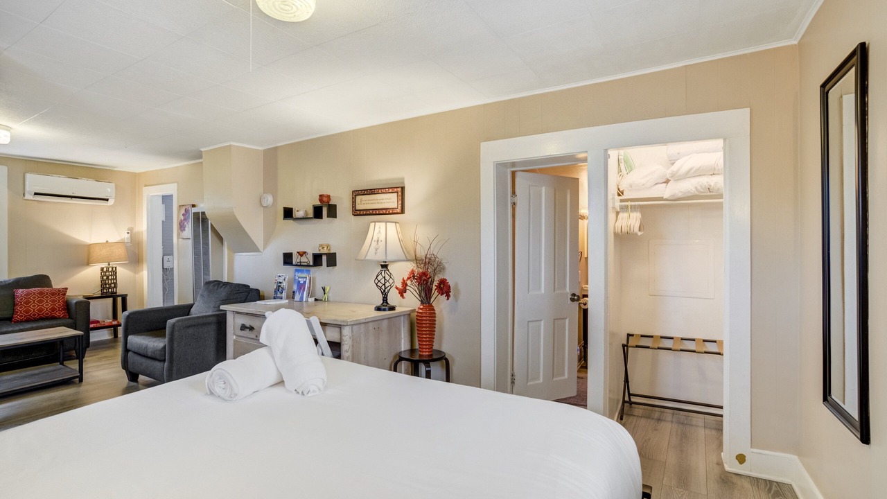 Photo of Bedroom in Downtown Colorado Springs