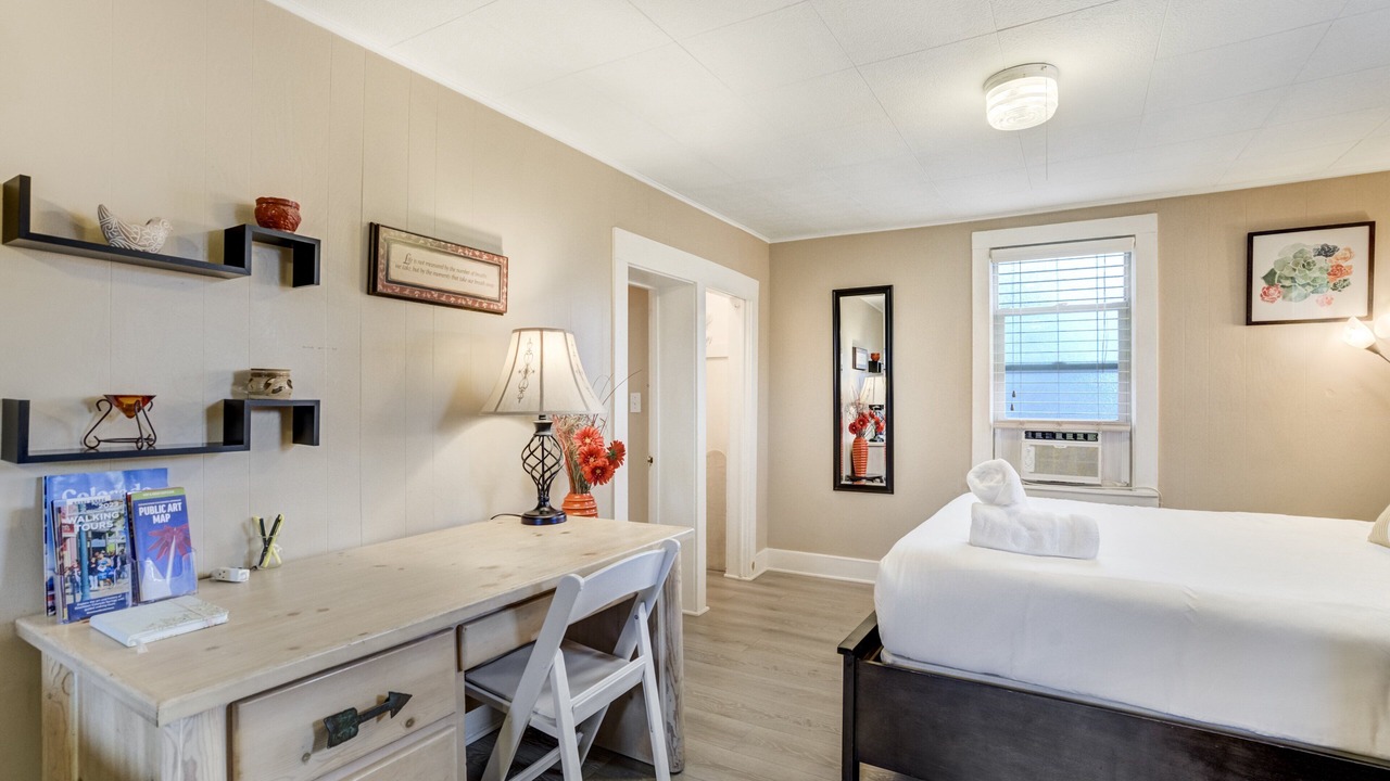 Photo of Bedroom in Downtown Colorado Springs