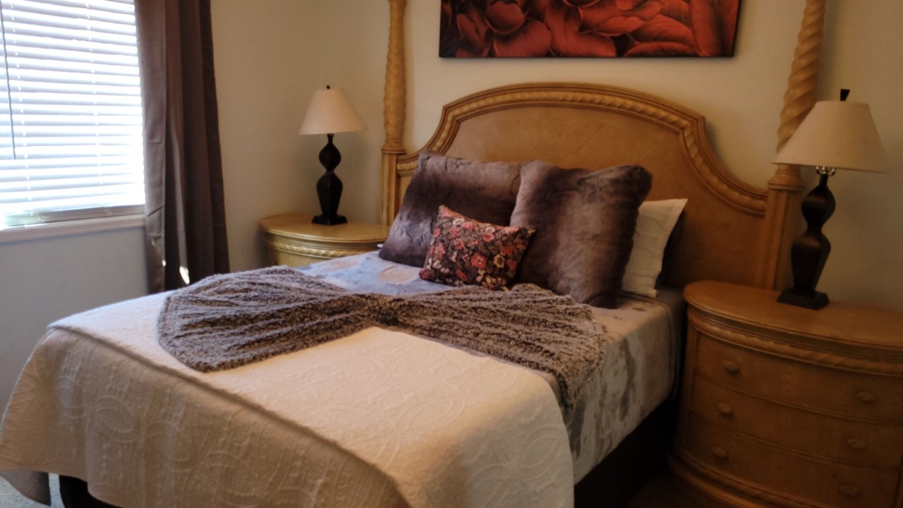 Photo of Bedroom in Glenwood Springs