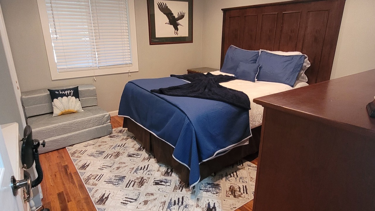 Photo of Bedroom in Glenwood Springs