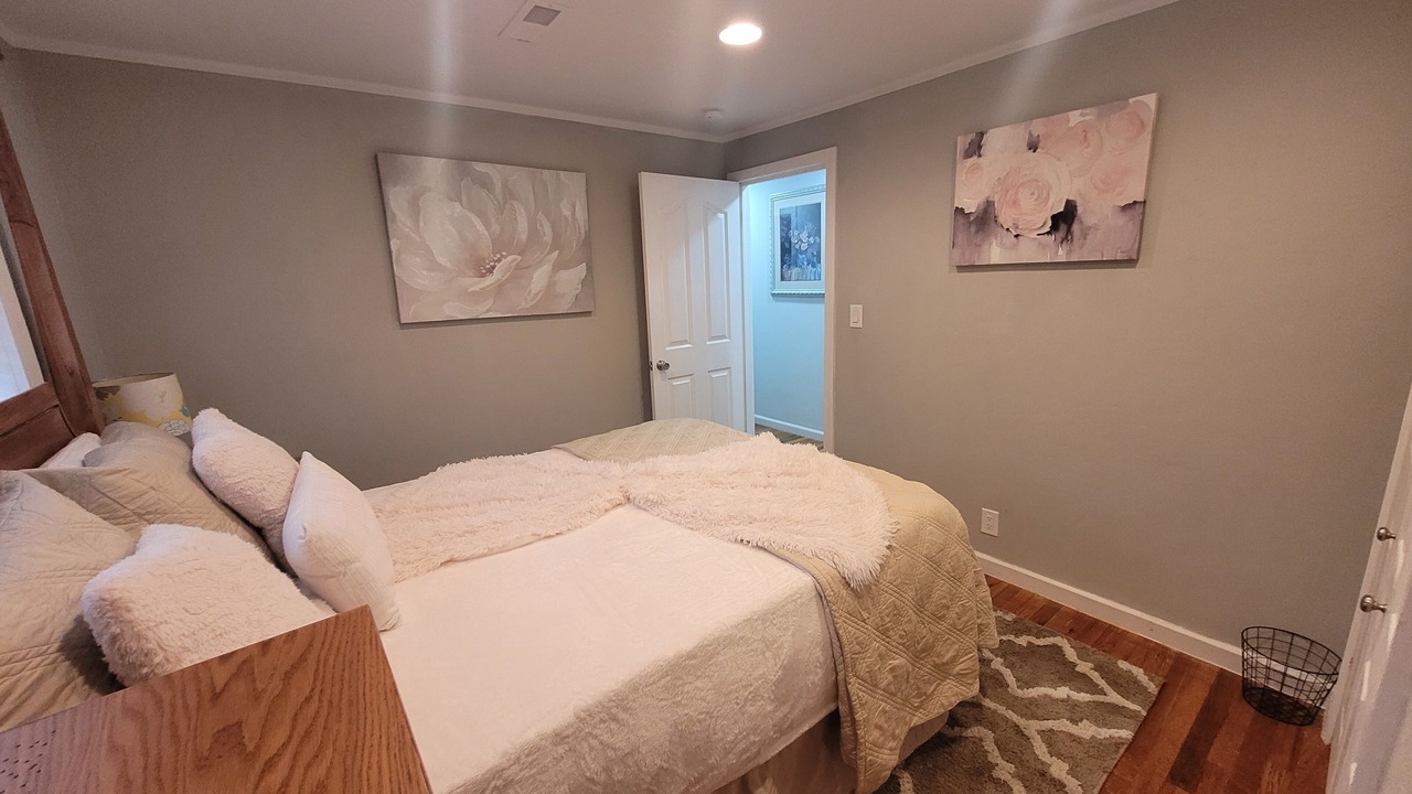 Photo of Bedroom in Glenwood Springs