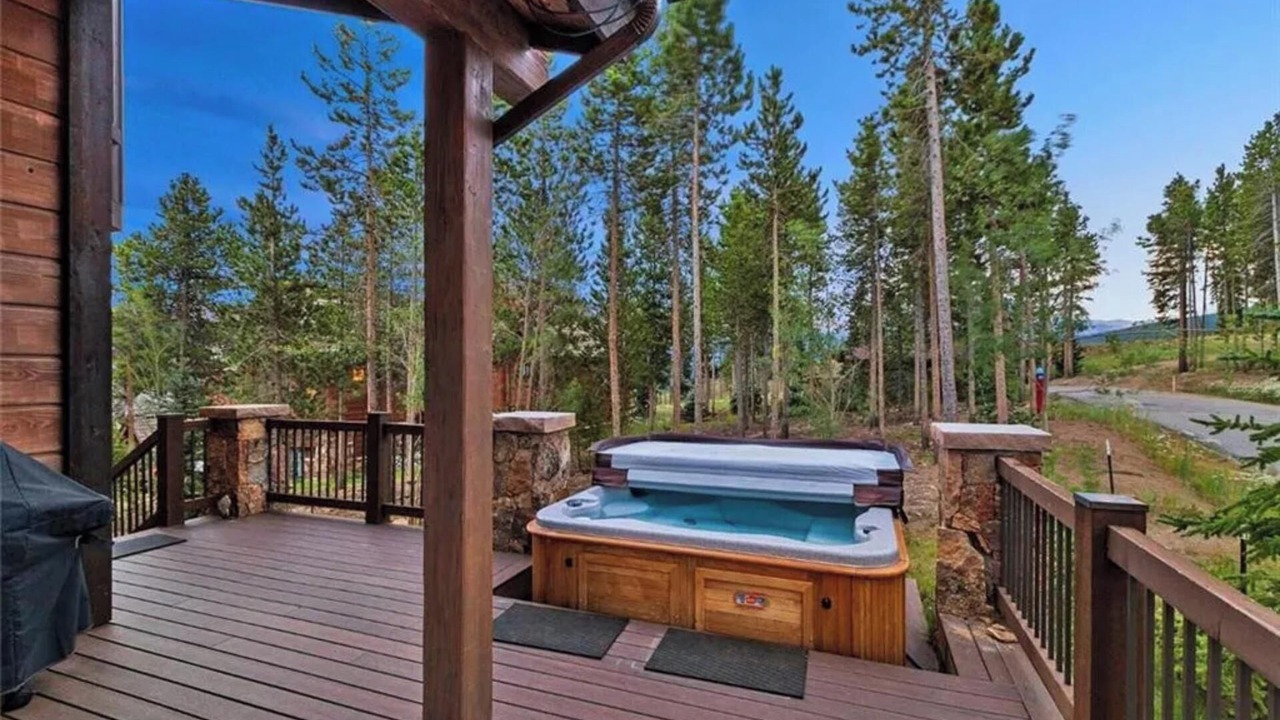Photo of Patio Balcony in Timber Trail