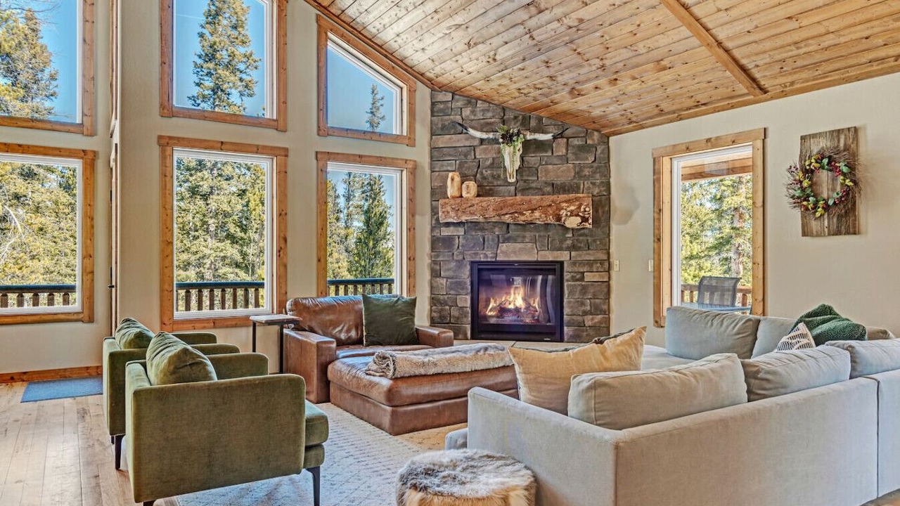 Photo of Livingroom in Valley of the Sun