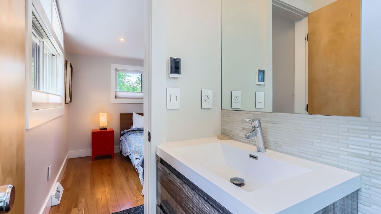 Photo of Bathroom in Old North Boulder