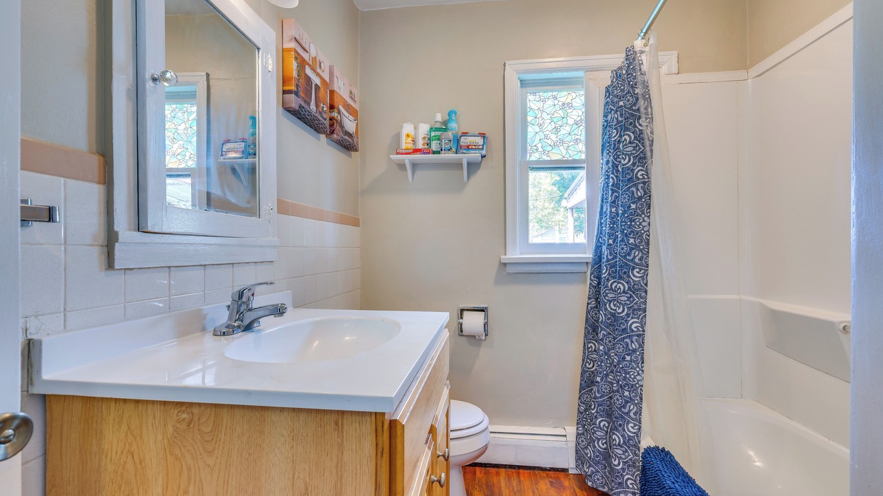 Photo of Bathroom in Pueblo