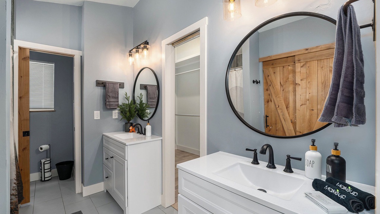 Photo of Bathroom in Saint Mary's