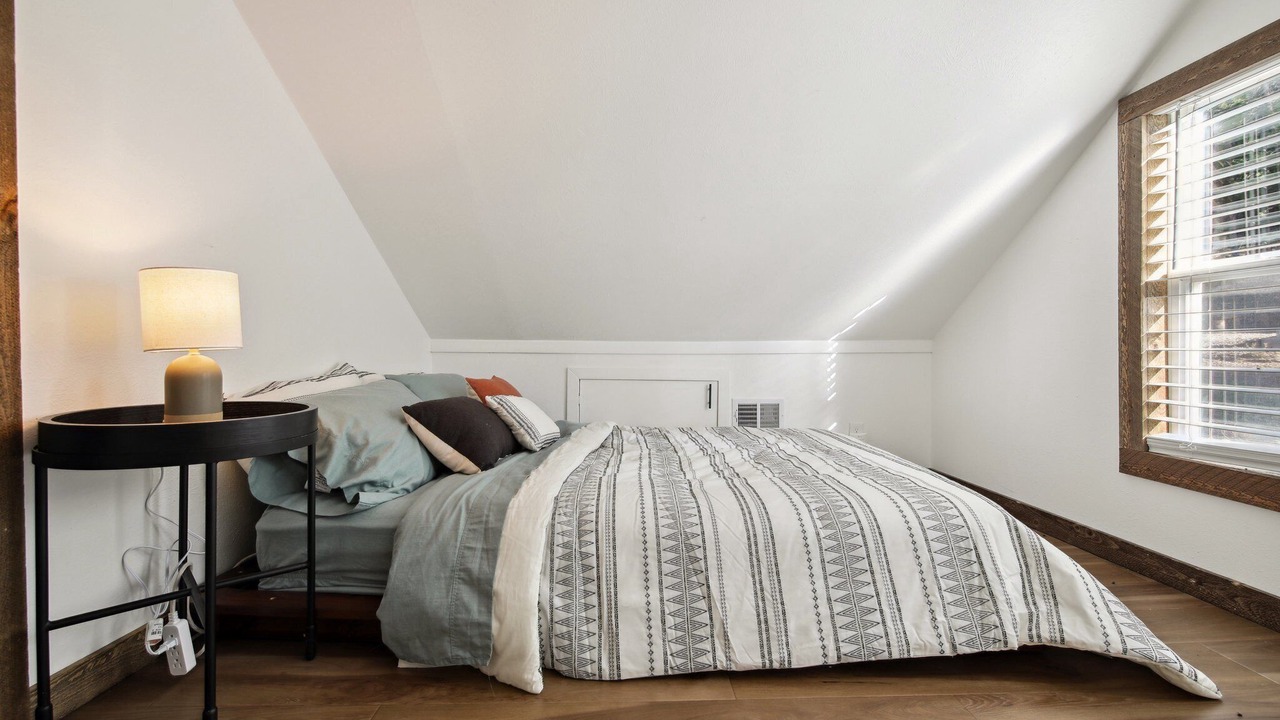 Photo of Bedroom in Golden Gate Canyon