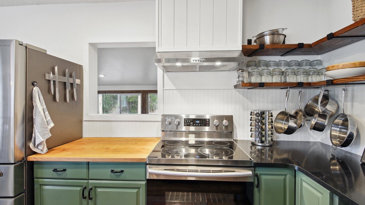 Photo of Kitchen in Golden Gate Canyon