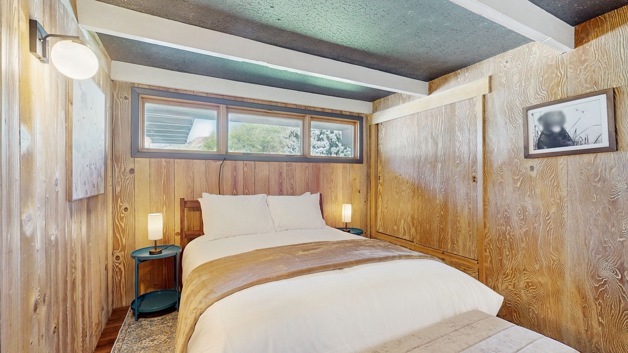 Photo of Bedroom in Glenwood Springs