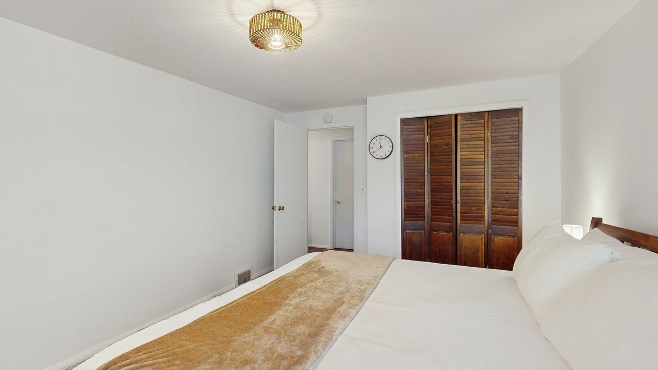 Photo of Bedroom in Glenwood Springs