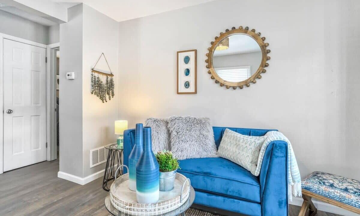 Photo of Livingroom in Manitou Springs Historic District
