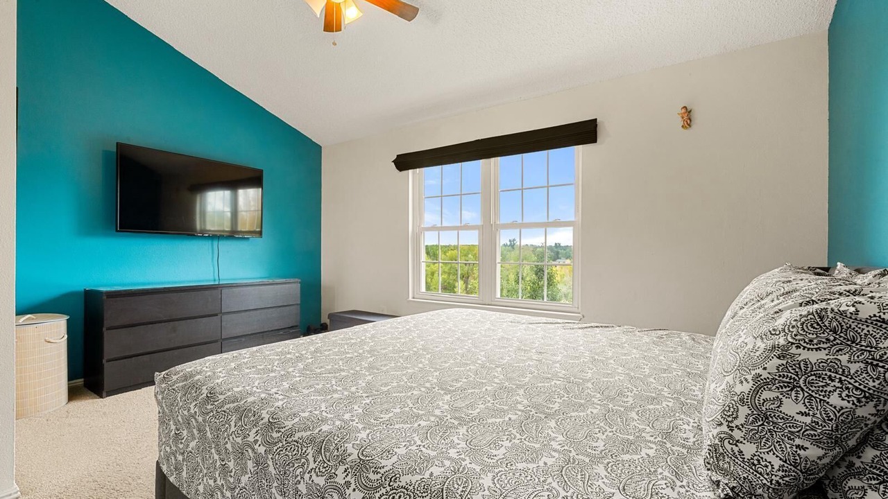 Photo of Bedroom in Prides Crossing