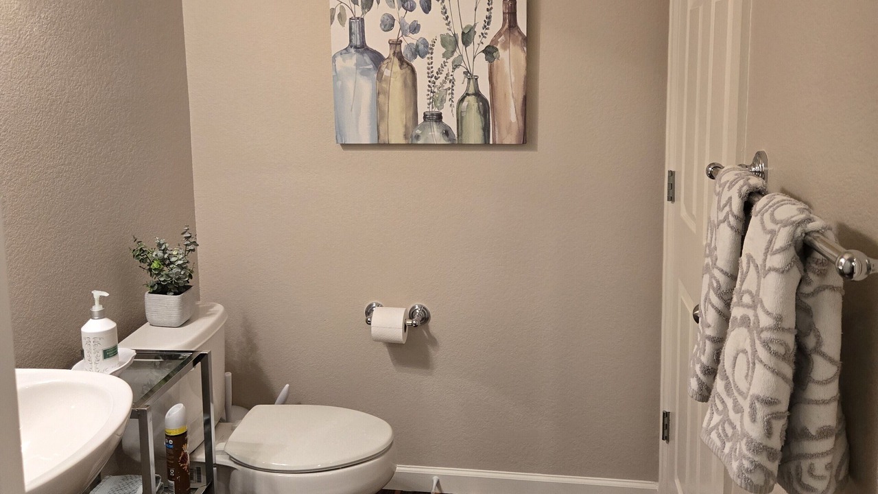 Photo of Bathroom in Monument