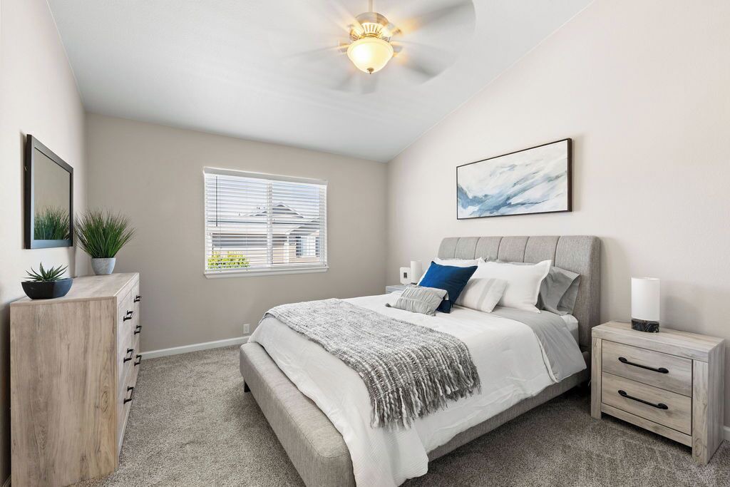 Photo of Bedroom in Monument