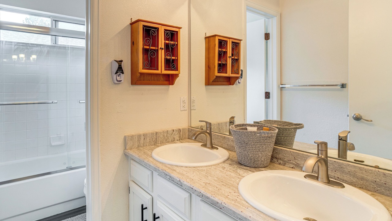 Photo of Bathroom in Prides Crossing