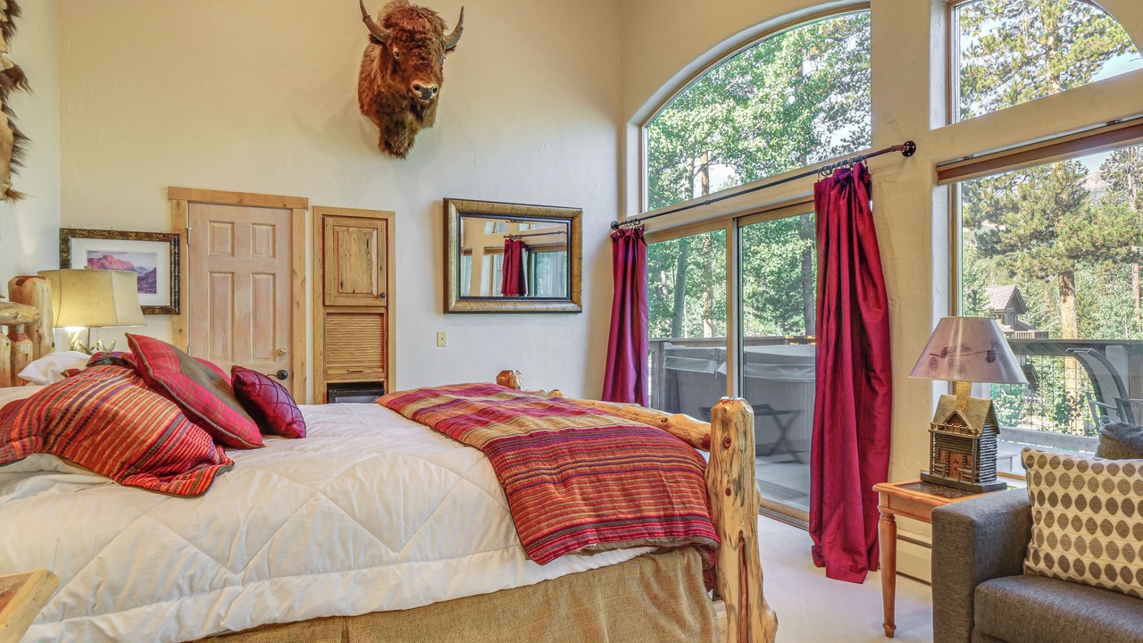 Photo of Bedroom in Warrior's Mark West