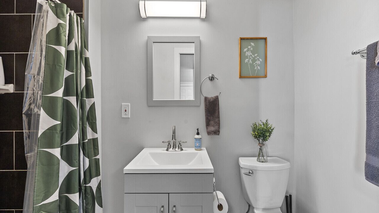 Photo of Bathroom in Old Town