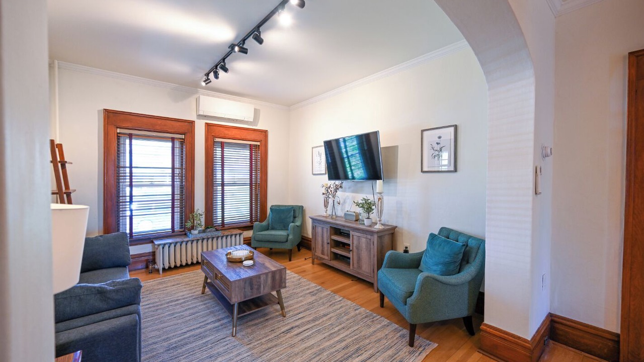 Photo of Livingroom in City Park