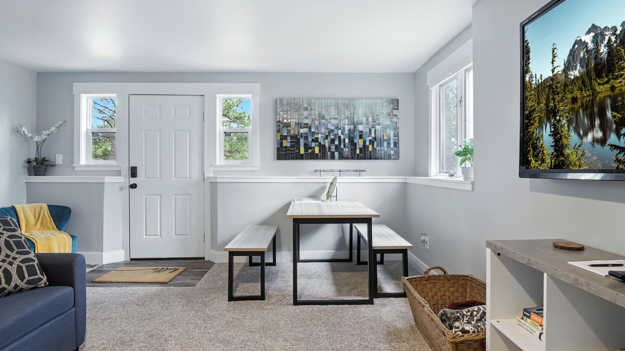 Photo of Livingroom in Rustic Hills